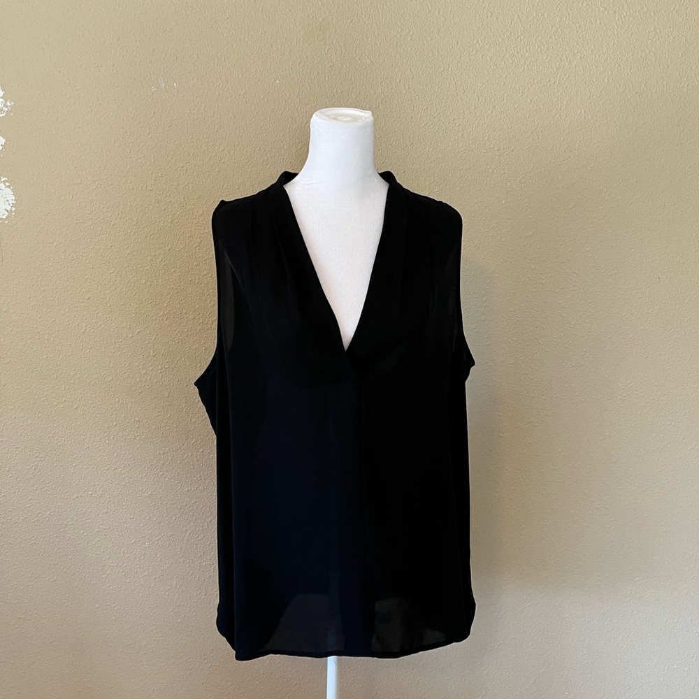Vince Camuto Black Sleeveless Blouse